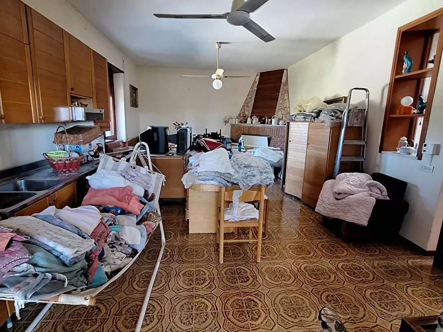 Immagine 69 di Villa in vendita  in Strada Comunale Campo Maggiore 10 a Rignano Flaminio