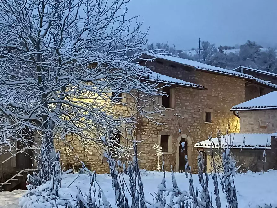 Immagine 10 di Quadrilocale in vendita  in Via Folignate 1 a Visso
