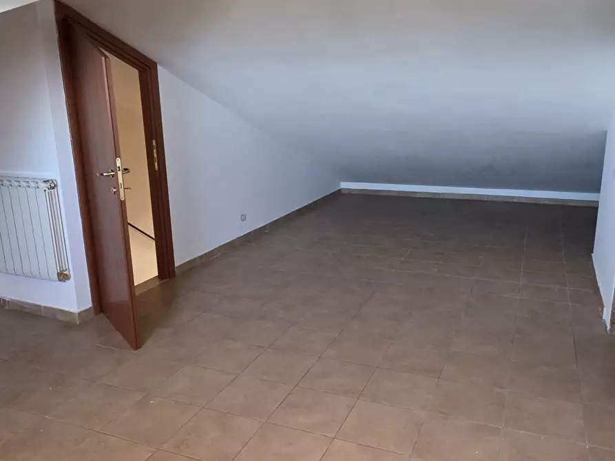 Immagine 18 di Casa trifamiliare in vendita  in Via Flaminia 38 a Morlupo
