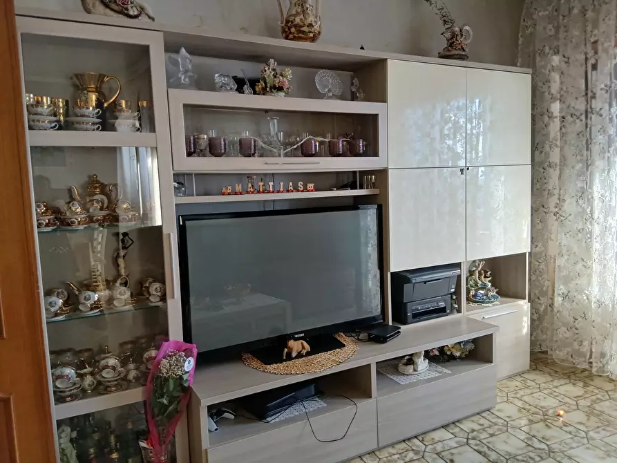 Immagine 3 di Pentalocale in vendita  in Via Domenico A. Venturini, 34 34 a Morlupo