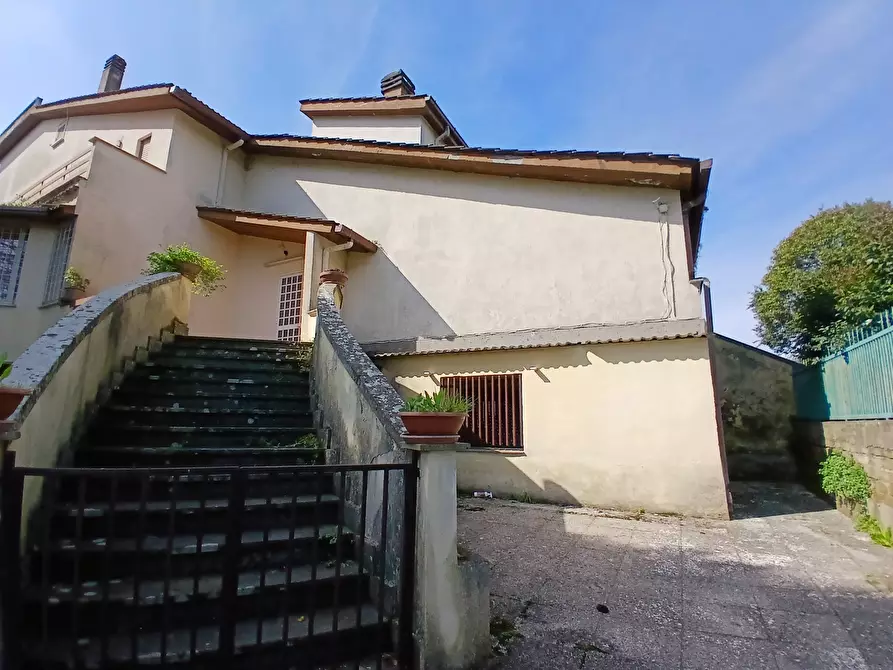 Immagine 51 di Casa bifamiliare in vendita  in Strada Valle di Baccano 3 a Campagnano Di Roma
