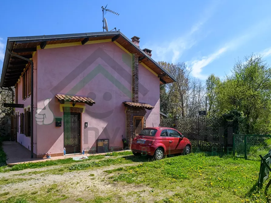 Immagine 3 di Villa in vendita  in SP18 22 a Ciriè