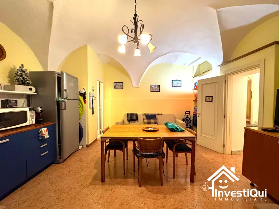 Immagine 8 di Bilocale in vendita  in Via Giobatta Chiappe 34 a Pietra Ligure