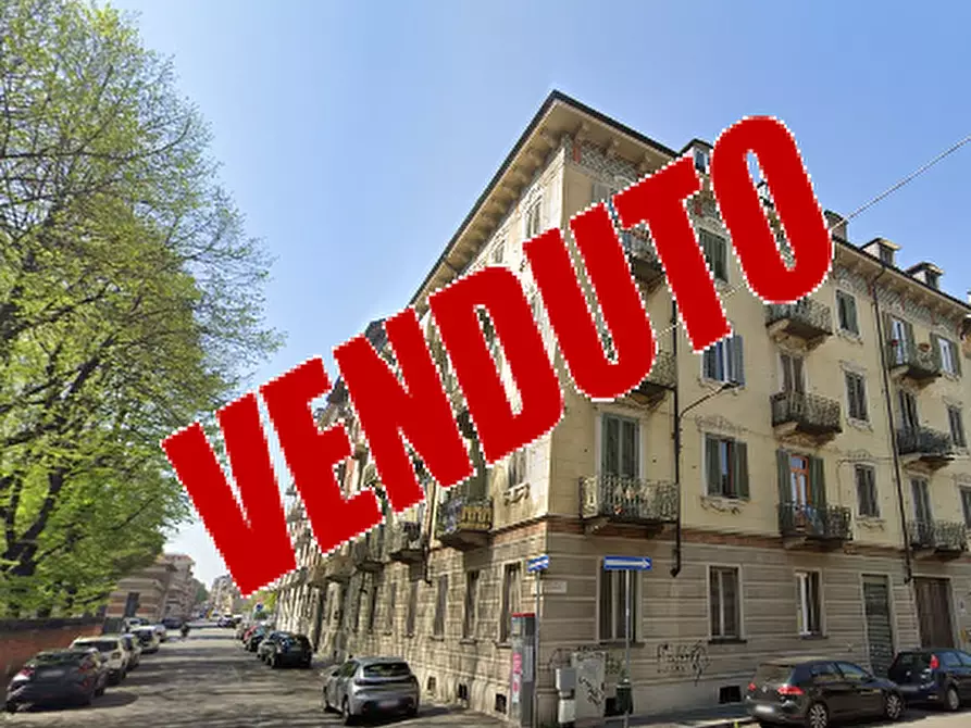 Immagine 1 di Trilocale in vendita  in Via Urbino 6 a Torino