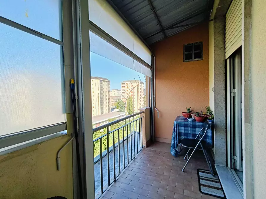 Immagine 19 di Bilocale in vendita  in Via Sempione 144 a Torino