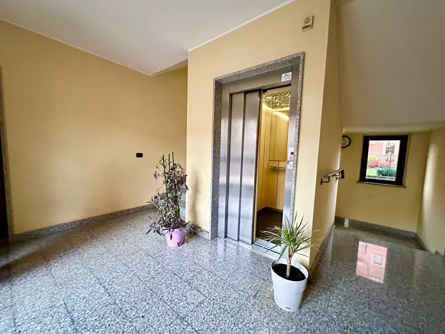 Immagine 9 di Monolocale in vendita  a Ciriè