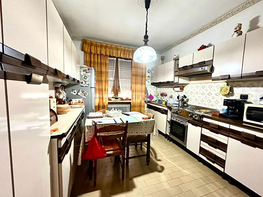 Immagine 19 di Quadrilocale in vendita  a Ciriè