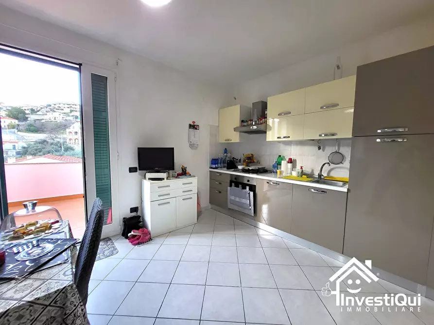 Immagine 9 di Trilocale in vendita  in Piazza Plebiscito 27 a Magliolo