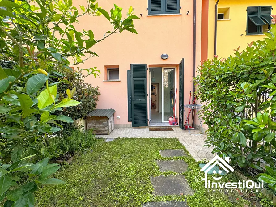 Immagine 29 di Bilocale in vendita  in Via Brunenghi 11 a Magliolo