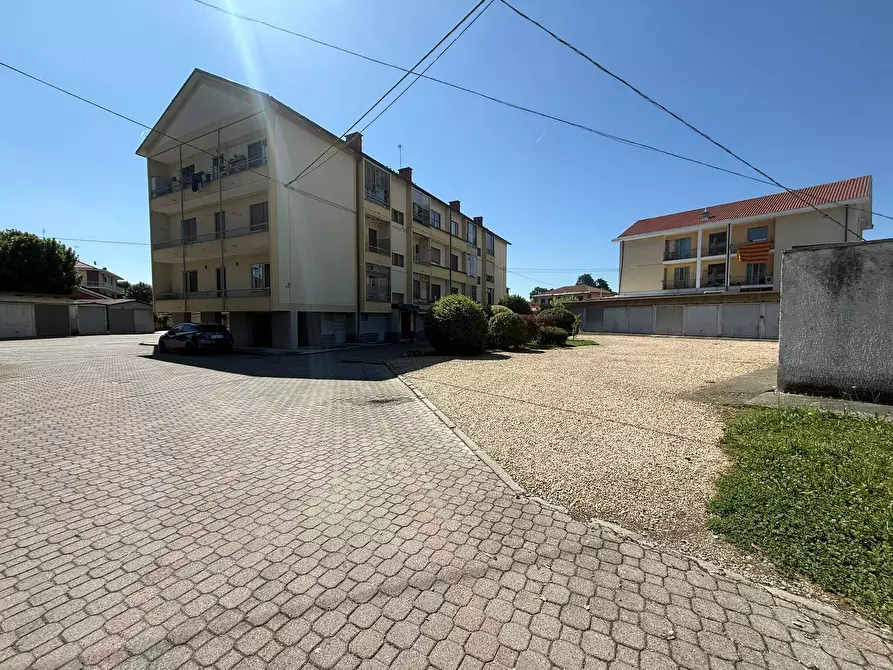 Immagine 2 di Quadrilocale in vendita  in Via Trieste 44 a Ciriè
