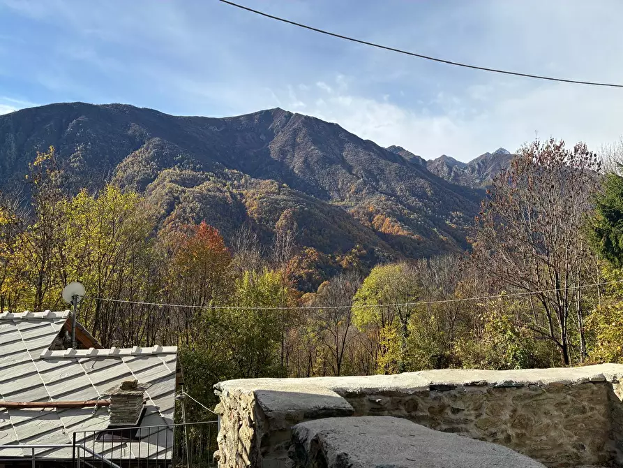 Immagine 3 di Terratetto in vendita  in FRAZIONE LE COSTE 11 a Lemie