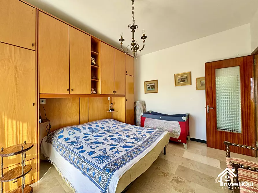 Immagine 21 di Bilocale in vendita  in Via Goffredo Mameli 125 a Pietra Ligure