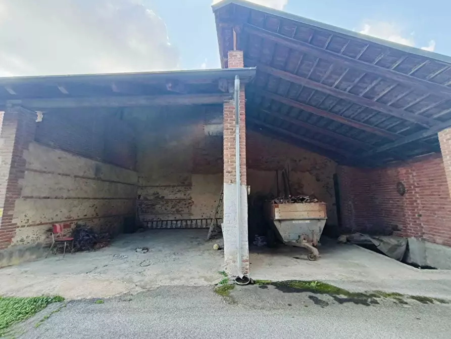 Immagine 16 di Magazzino in vendita  in Via Chiesa S.Domenico 1 a Front