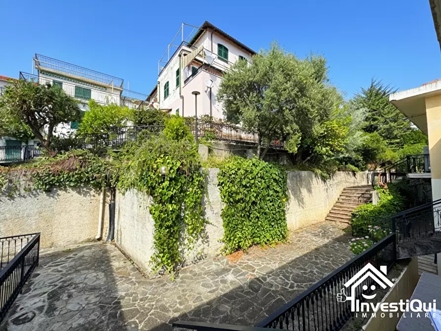 Immagine 32 di Bilocale in vendita  in Via Degli Orsolani 102 a Loano