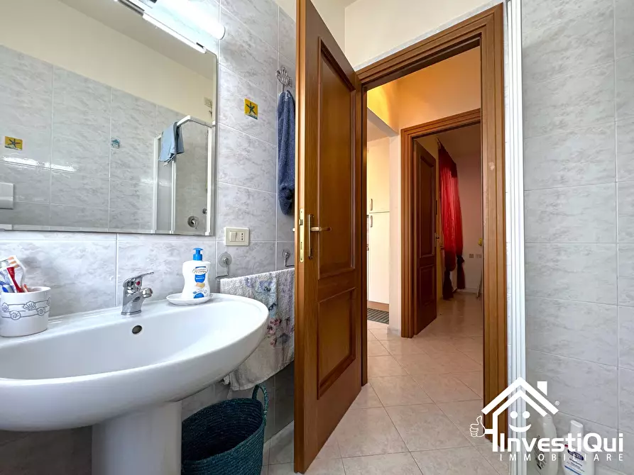 Immagine 21 di Bilocale in vendita  in Via Giorni-Santarò 117 a Tovo San Giacomo