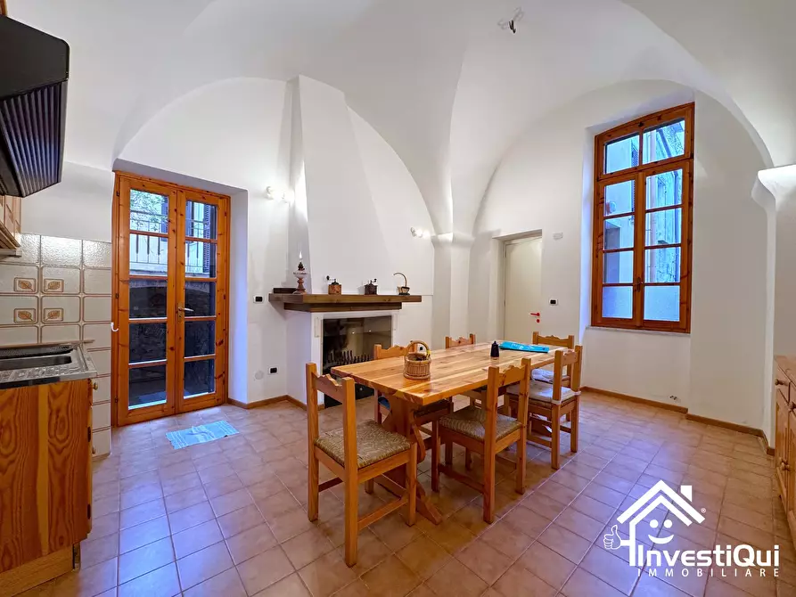 Immagine 5 di Pentalocale in vendita  in Piazza Umberto 1 a Tovo San Giacomo