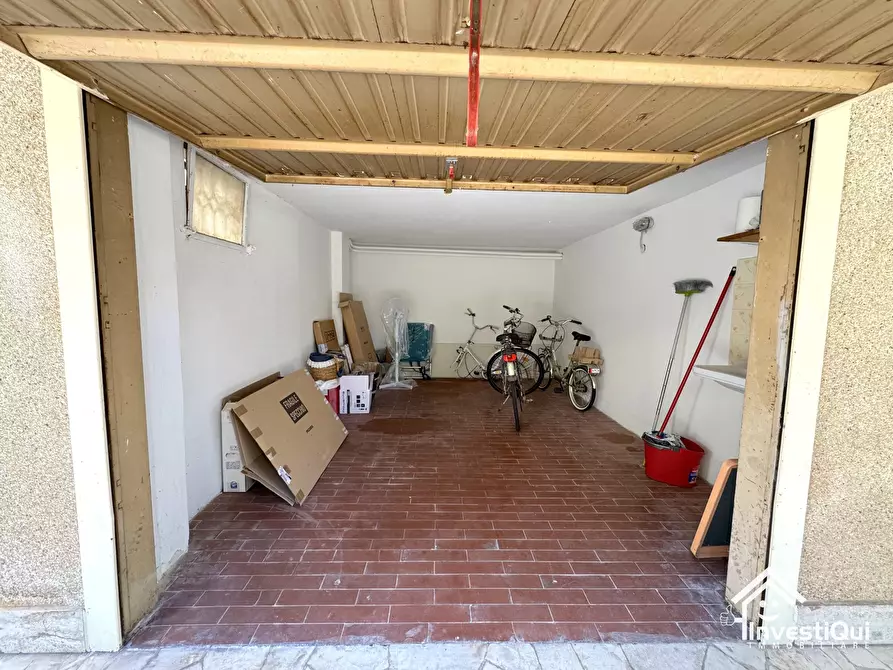 Immagine 29 di Bilocale in vendita  in Viale della Repubblica 91 a Pietra Ligure