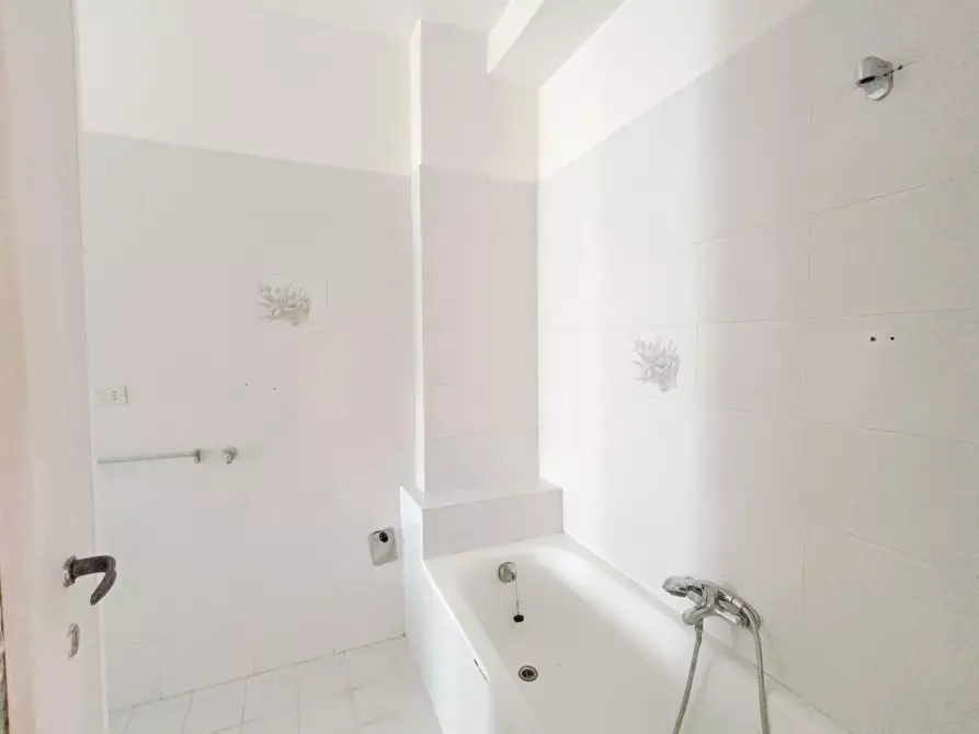 Immagine 24 di Quadrilocale in vendita  in Via Remmert F,lli 21 a Ciriè