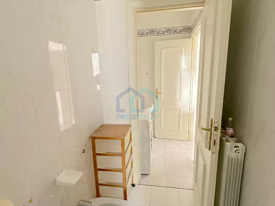 Immagine 8 di Bilocale in vendita  in via iv novembre a Savona