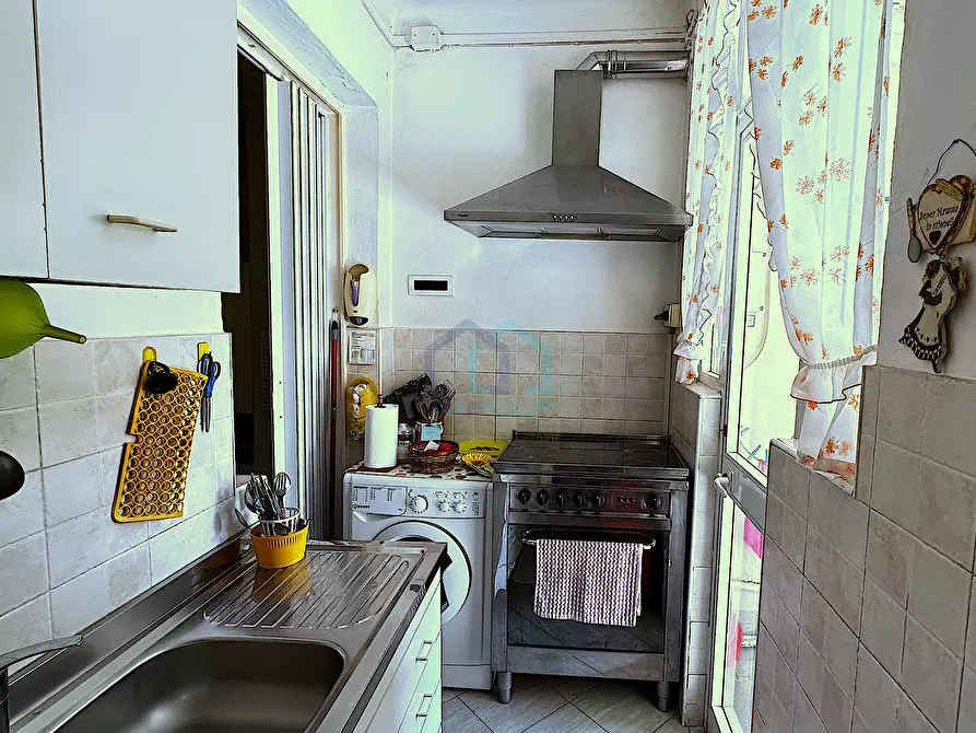 Immagine 5 di Trilocale in vendita  in Via Aicardi 34 a Celle Ligure