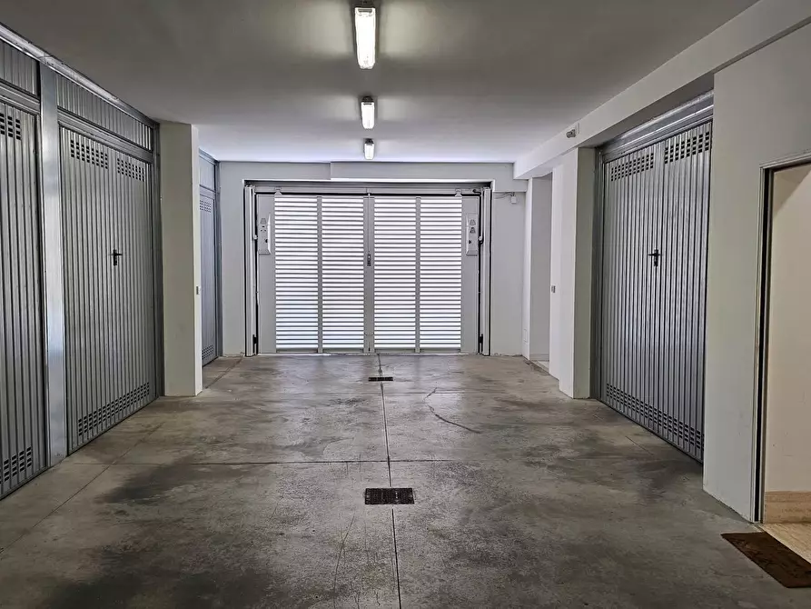 Immagine 9 di Trilocale in vendita  in Via Appennini 55 a Fonte Nuova