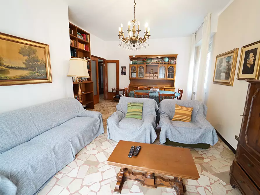 Immagine 6 di Quadrilocale in affitto  a Lavagna