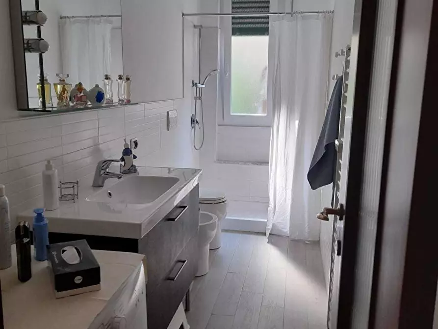 Immagine 14 di Bilocale in affitto  a Lavagna