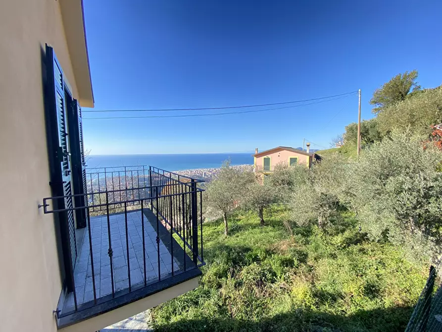 Immagine 32 di Casa indipendente in vendita  a Cogorno