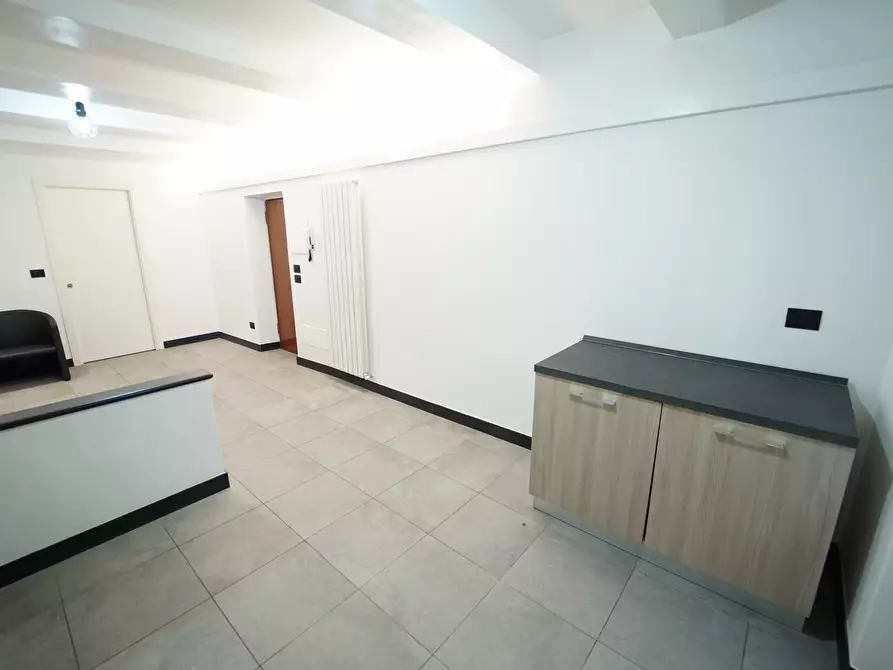 Immagine 2 di Quadrilocale in affitto  a Chiavari