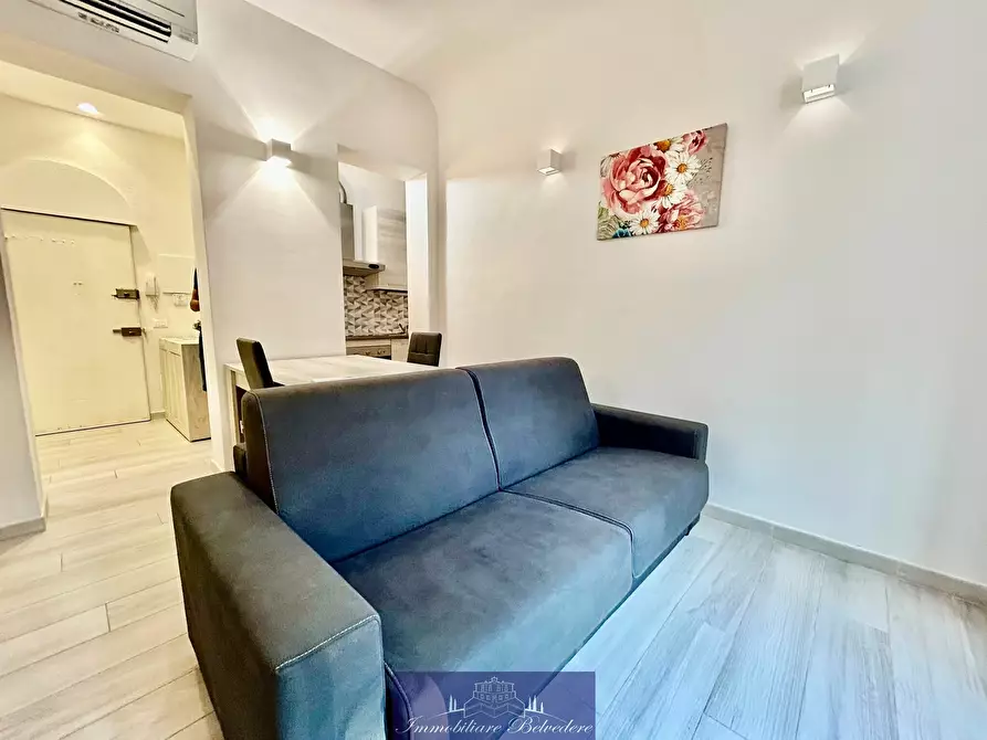 Immagine 1 di Bilocale in affitto  in Via Cimabue a Firenze