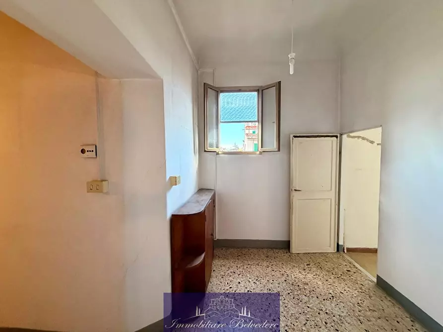 Immagine 6 di Quadrilocale in vendita  in Via degli Orti Oricellari a Firenze