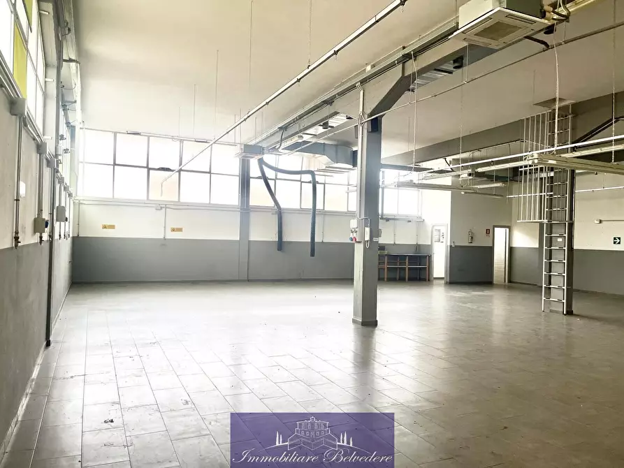 Immagine 4 di Laboratorio in vendita  in Via A. Meucci a Bagno A Ripoli