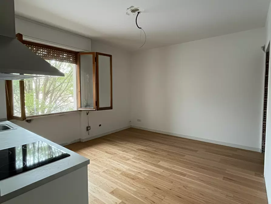 Immagine 10 di Trilocale in vendita  in Via Federico D'antiochia a Firenze