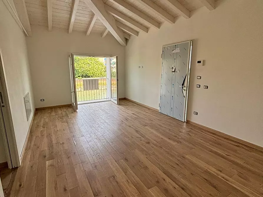 Immagine 22 di Appartamento in vendita  in Via Fossa Abate a Camaiore