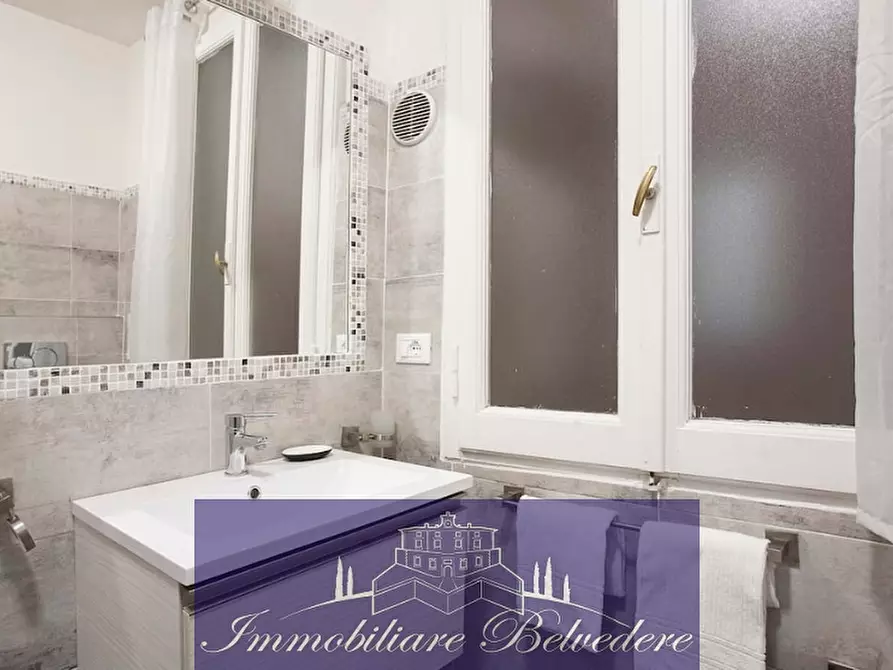 Immagine 11 di Trilocale in affitto  in Piazza del Carmine a Firenze