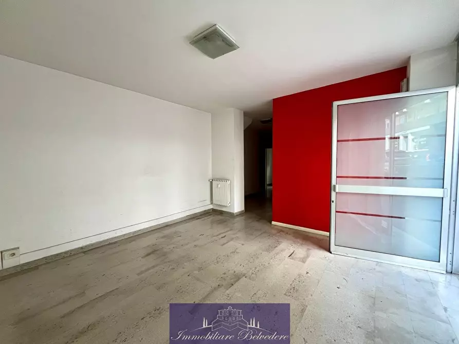 Immagine 15 di Capannone industriale in affitto  in Viale Redi a Firenze