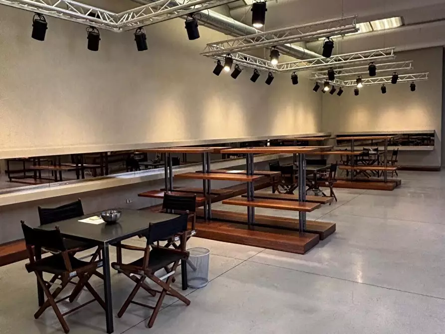 Immagine 25 di Attività artigianale in affitto  in Via Cassia 63 a Impruneta