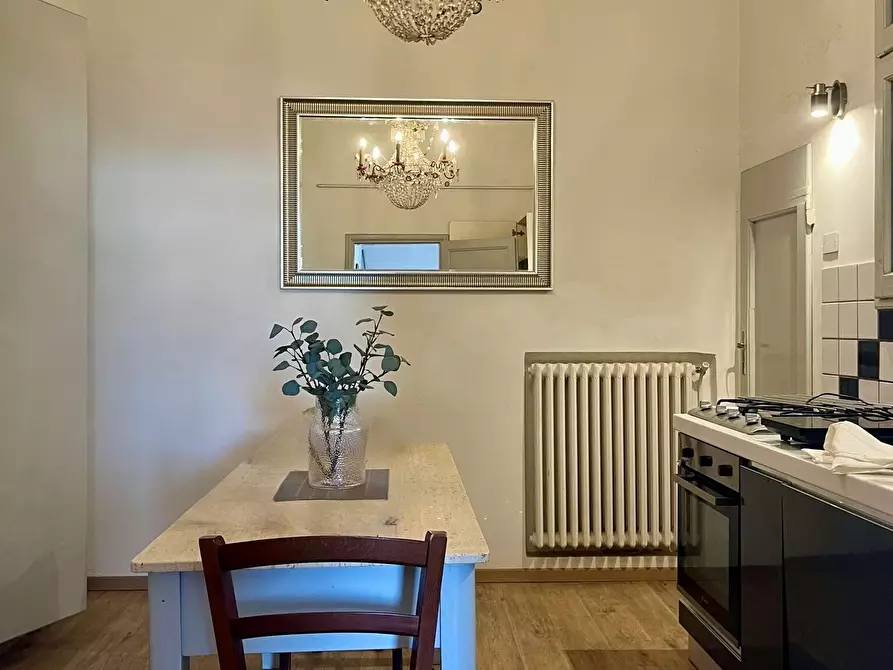 Immagine 28 di Quadrilocale in affitto  in Lungarno Vespucci a Firenze