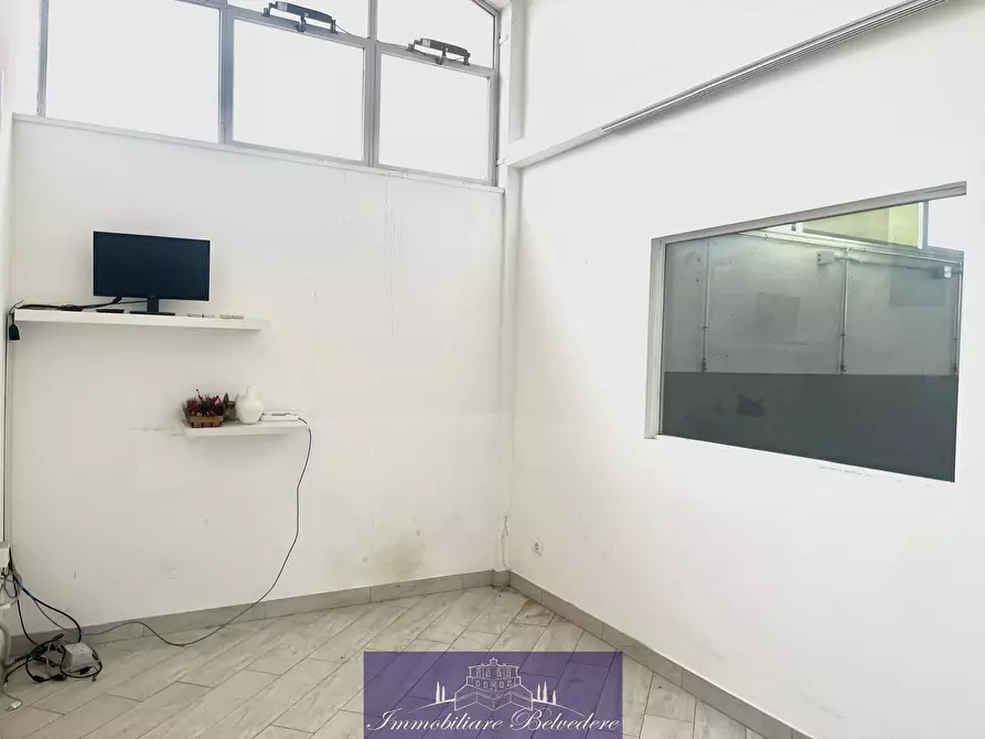 Immagine 10 di Laboratorio in vendita  in Via A. Meucci a Bagno A Ripoli