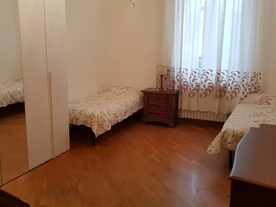 Immagine 6 di Trilocale in affitto  in Borgo Ognissanti a Firenze