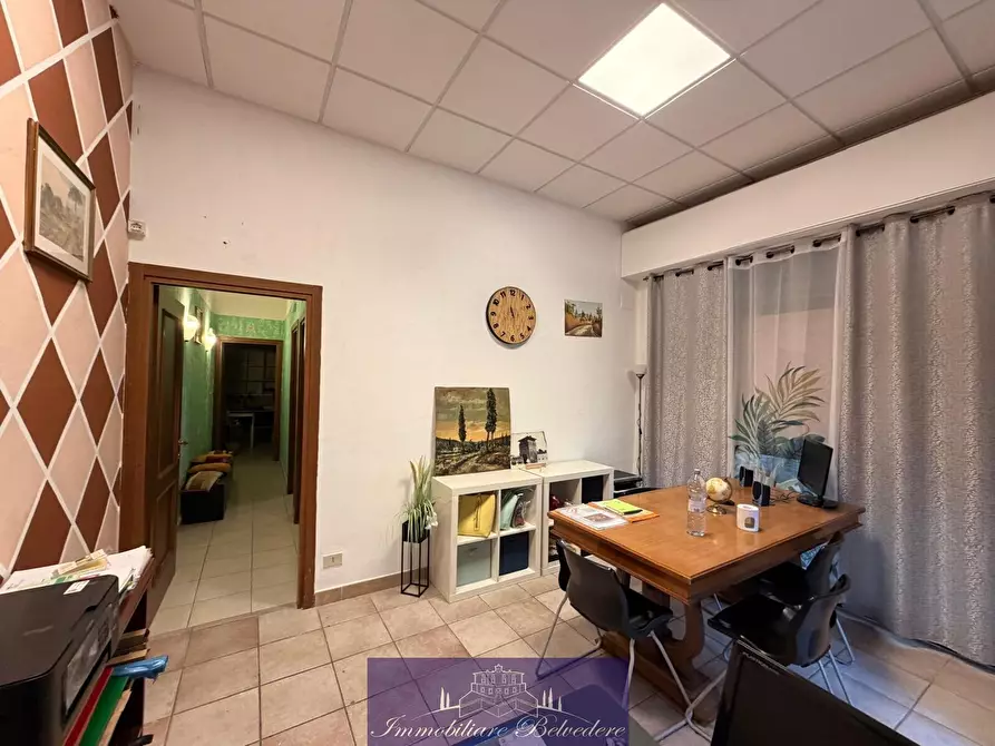 Immagine 17 di Locale commerciale in vendita  in Via Giuseppe Grandi a Firenze