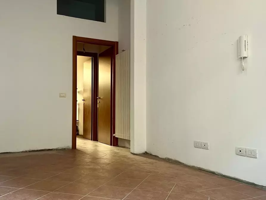 Immagine 9 di Bilocale in vendita  in Via Alfredo Oriani a Firenze