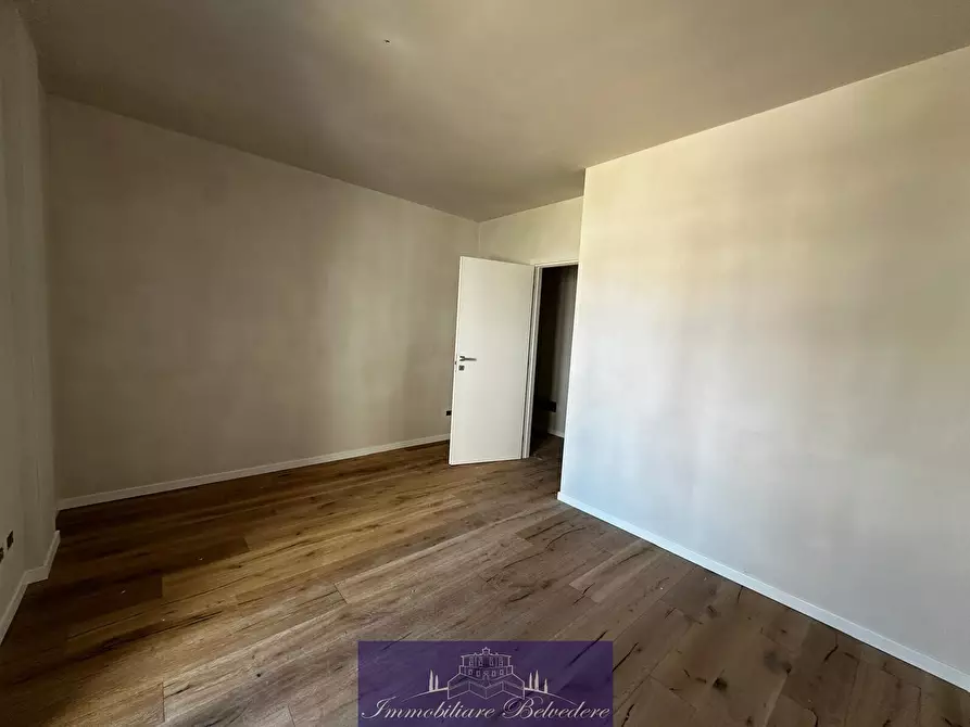 Immagine 17 di Trilocale in vendita  in Via Traversari a Firenze