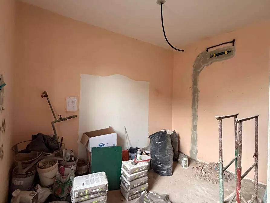 Immagine 15 di Trilocale in vendita  in Via Fratelli Bandiera a Firenze