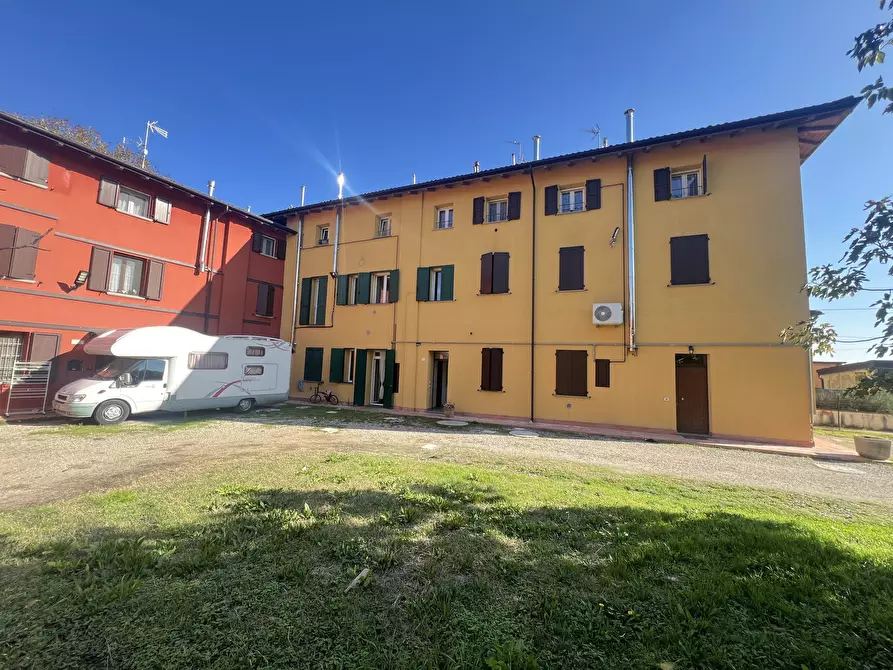 Immagine 41 di Bilocale in vendita  in Via Argini Nord 3565 a Crevalcore