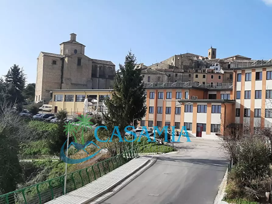 Immagine 3 di Pentalocale in vendita  a Ripatransone