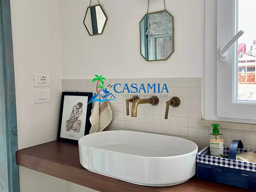 Immagine 26 di Casa indipendente in vendita  in Via Volturno 42 a San Benedetto Del Tronto