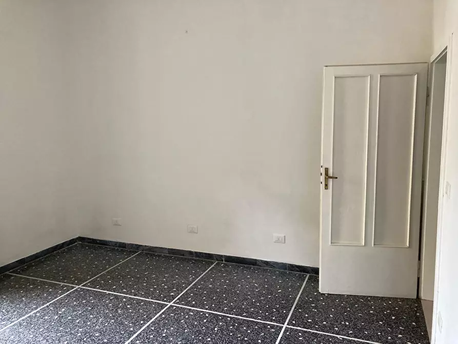 Immagine 13 di Trilocale in affitto  a Bologna