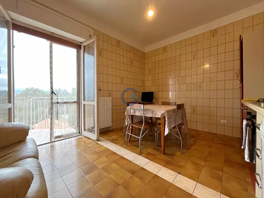 Immagine 2 di Trilocale in vendita  in Via Colombo Cristoforo 20 a Catanzaro