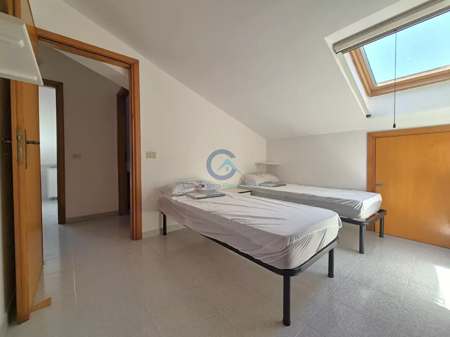 Immagine 12 di Villetta a schiera in affitto  a Squillace